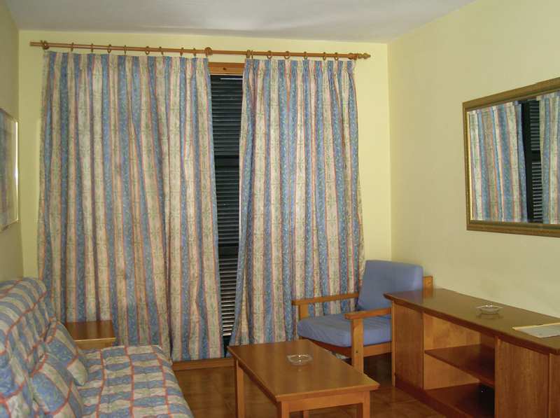 Seth Sa Mirada Aparthotel Arenal d'en Castell Exterior photo